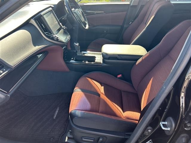 Toyota CROWN 2016 8389639-8