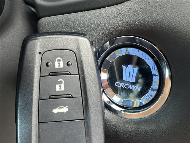 Toyota CROWN 2018 8389870-21