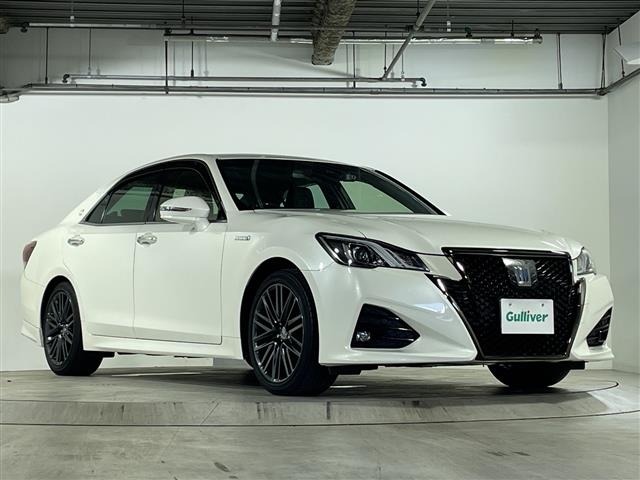 Toyota CROWN 2017 8389922-0