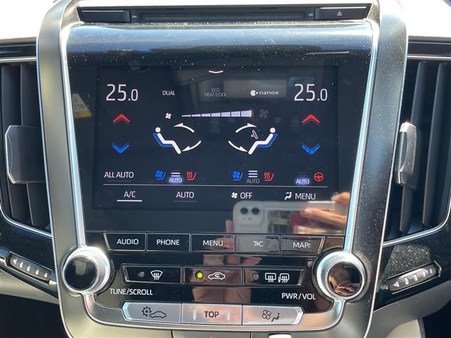 Toyota CROWN 2018 8390089-11