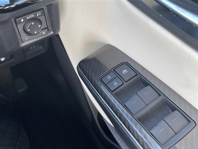 Toyota CROWN 2018 8390089-2