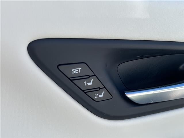 Toyota CROWN 2018 8390089-6