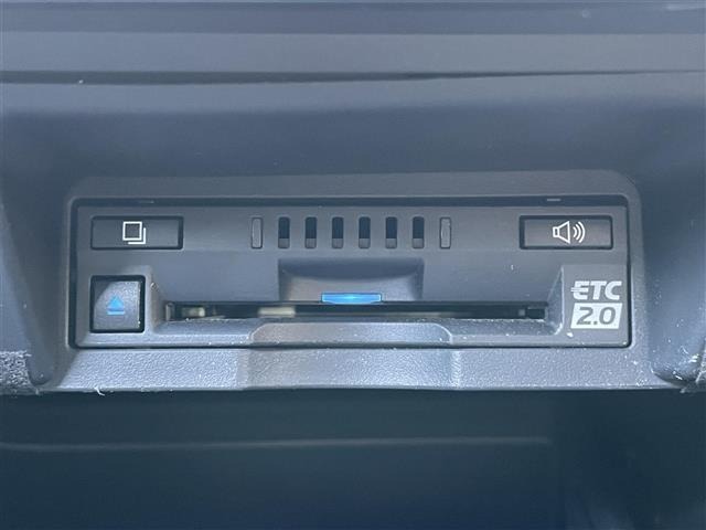 Toyota CROWN 2018 8390217-19