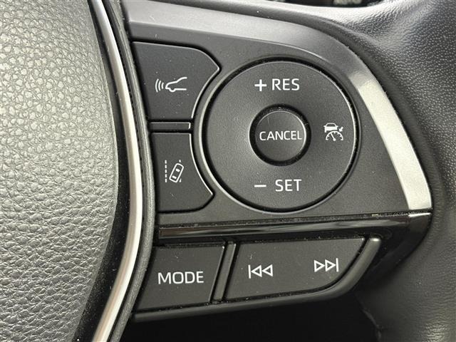 Toyota CROWN 2018 8390250-1