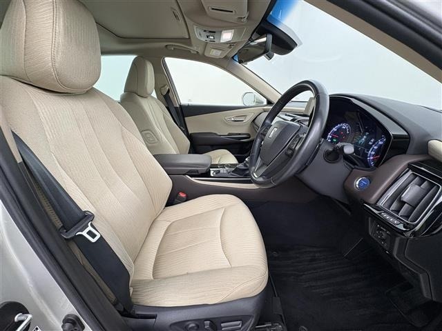 Toyota CROWN 2018 8390250-10