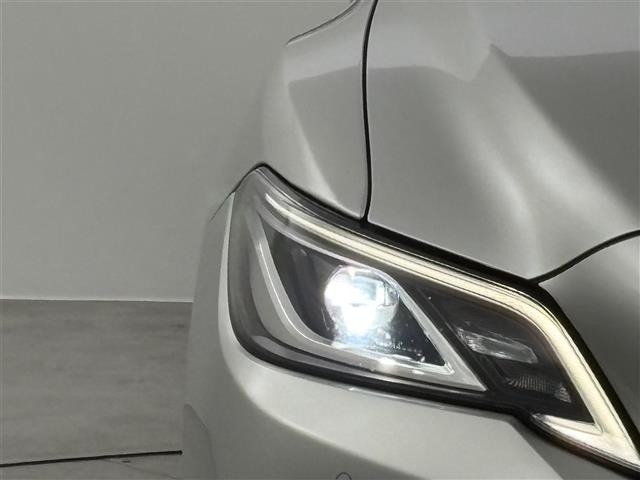 Toyota CROWN 2018 8390250-20