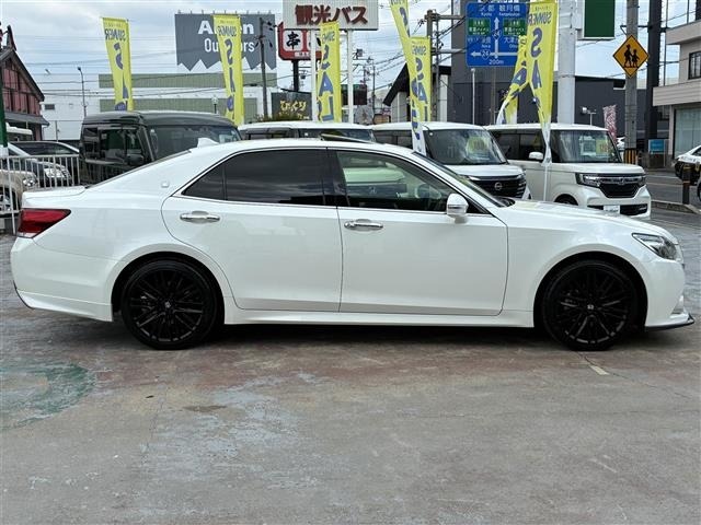 Toyota CROWN 2014 8390300-16