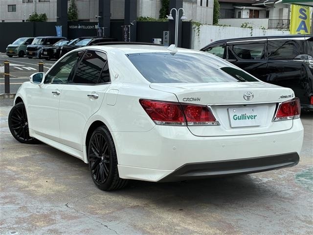 Toyota CROWN 2014 8390300-19