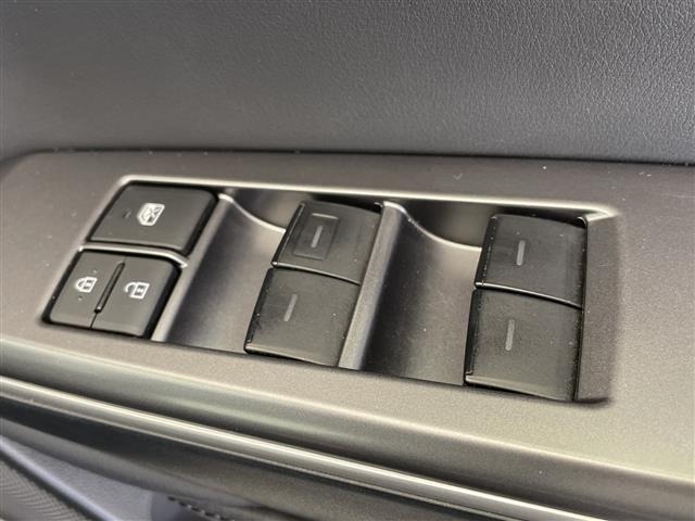 Toyota CROWN 2021 8390850-4