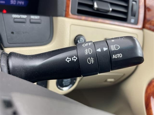 Toyota CROWN 2004 8390946-5