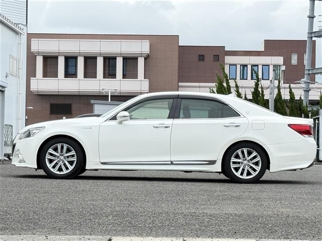 Toyota CROWN 2013 8390984-2