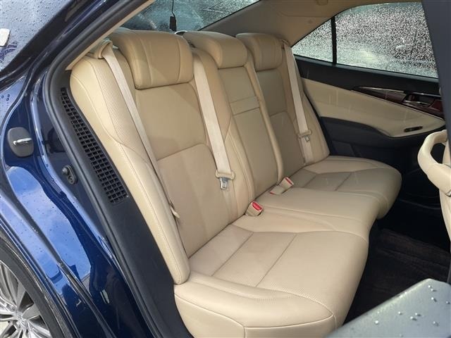 Toyota CROWN 2017 8390985-9