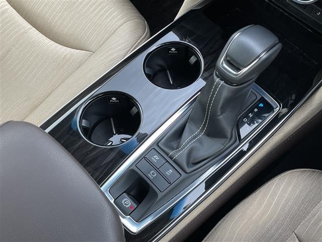 Toyota CROWN 2018 8391356-11