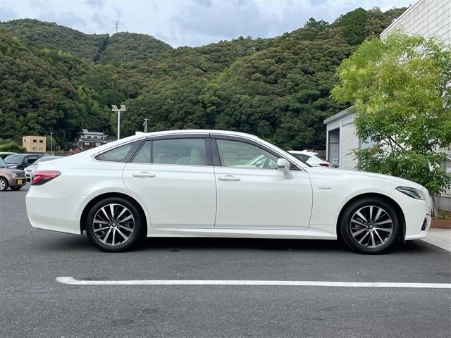 Toyota CROWN 2018 8391356-13
