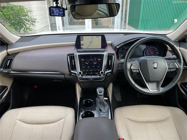 Toyota CROWN 2018 8391356-15