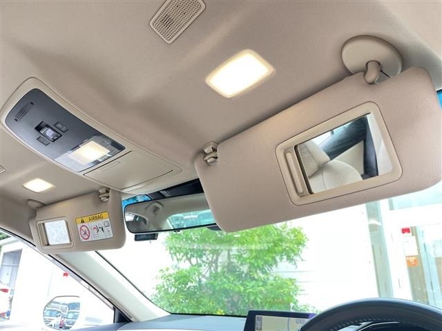 Toyota CROWN 2018 8391356-4