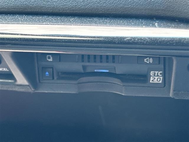 Toyota CROWN 2018 8391386-2