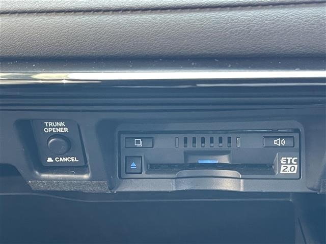 Toyota CROWN 2019 8391445-11