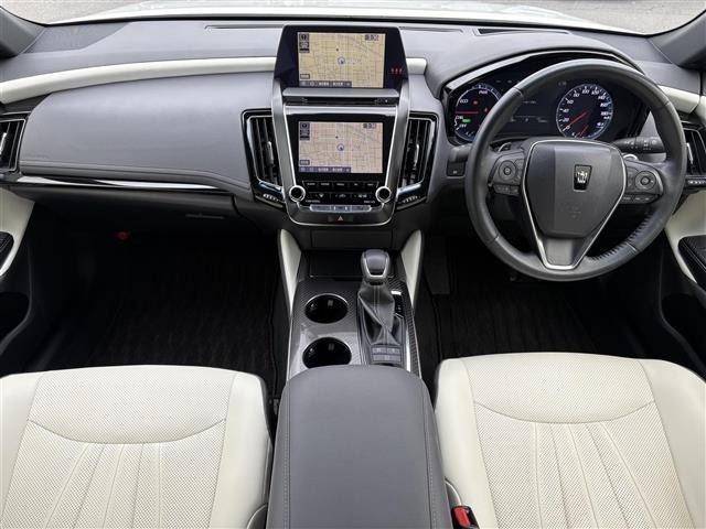 Toyota CROWN 2018 8391491-15