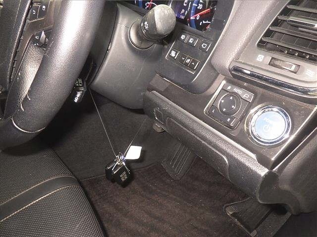 Toyota CROWN 2013 8392092-8