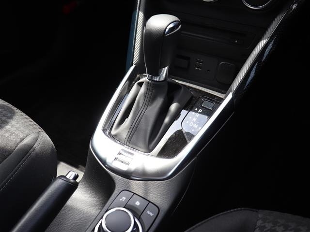 Mazda DEMIO 2018 8417278-4