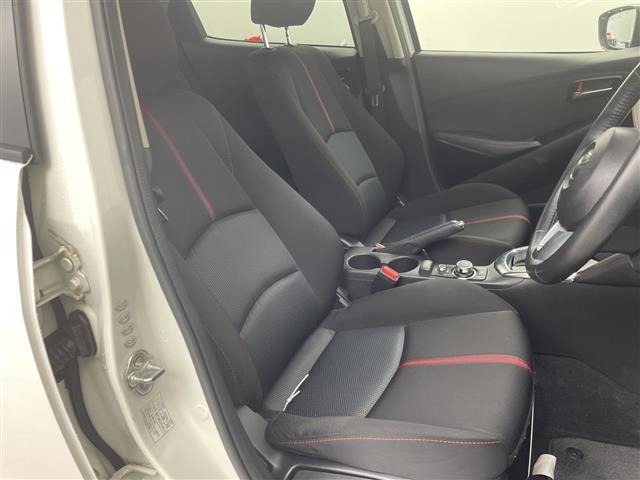 Mazda DEMIO 2015 8417328-9