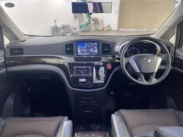 Nissan ELGRAND 2012 8417746-14