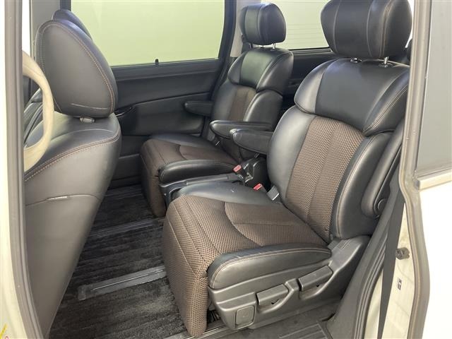 Nissan ELGRAND 2012 8417746-22