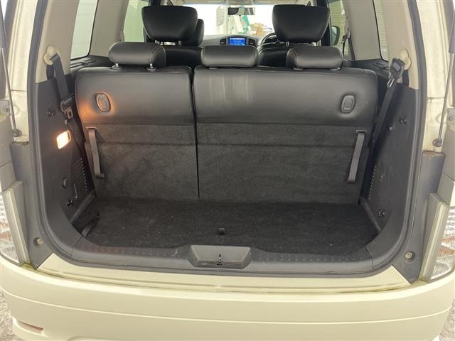 Nissan ELGRAND 2012 8417746-7