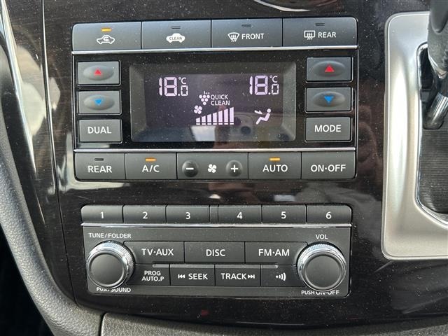 Nissan ELGRAND 2012 8417747-12