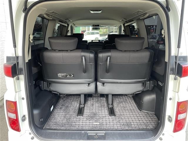 Nissan ELGRAND 2005 8417748-6