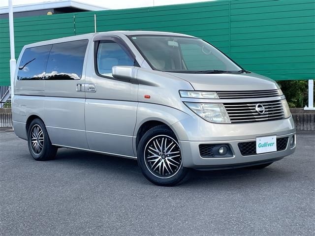 Nissan ELGRAND 2004 8417755-0