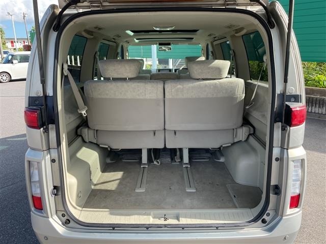 Nissan ELGRAND 2004 8417755-20