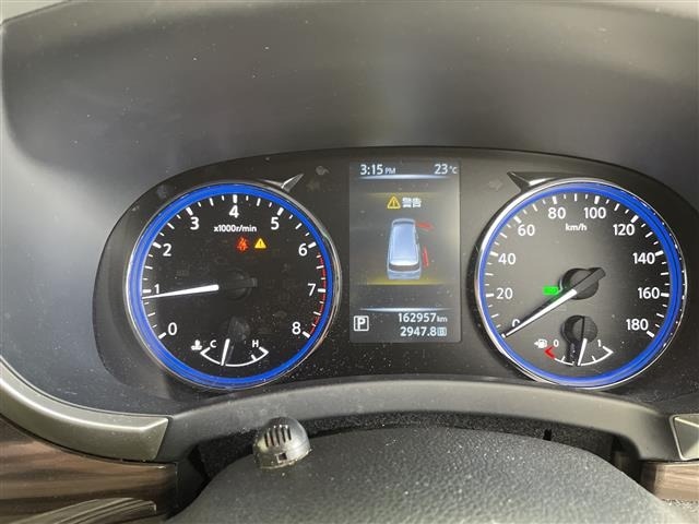 Nissan ELGRAND 2017 8417757-21