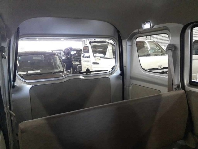 Suzuki EVERY 2023 8394251-11