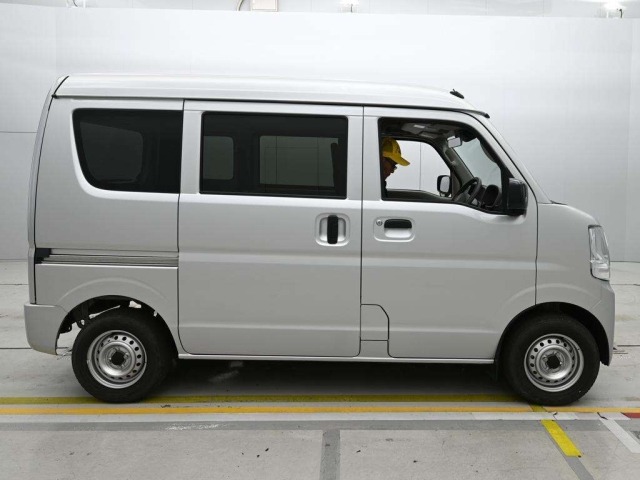 Suzuki EVERY 2023 8394251-3