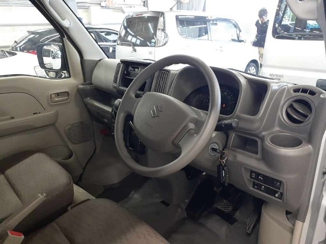 Suzuki EVERY 2023 8394251-9
