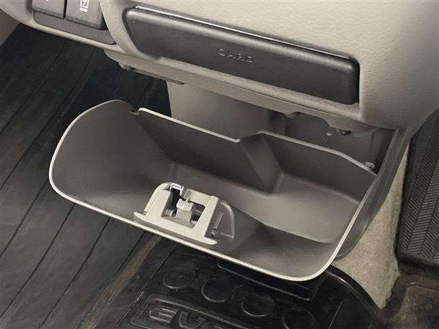 Suzuki EVERY 2025 8395203-4