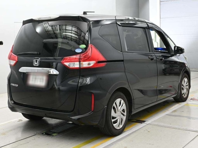Honda FREED 2017 8417972-1