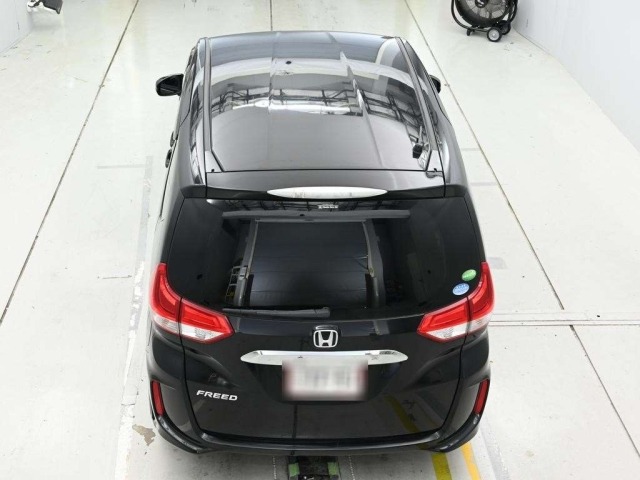 Honda FREED 2017 8417972-8