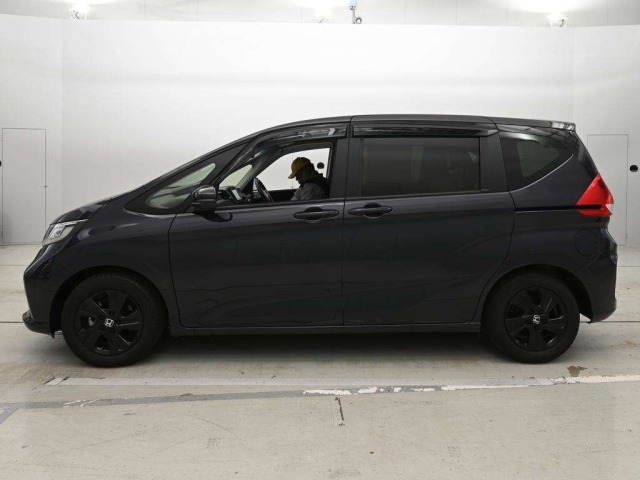 Honda FREED 2022 8417975-4
