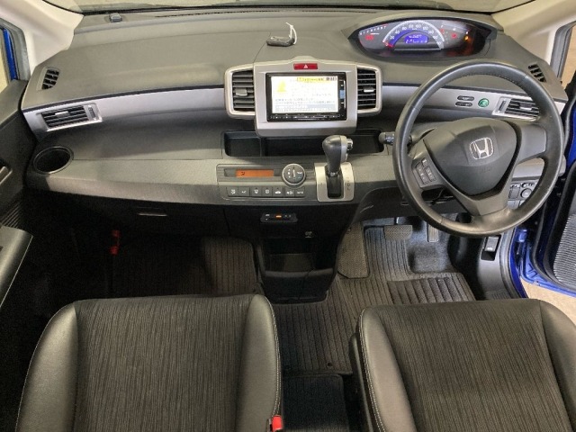 Honda FREED 2014 8417983-3