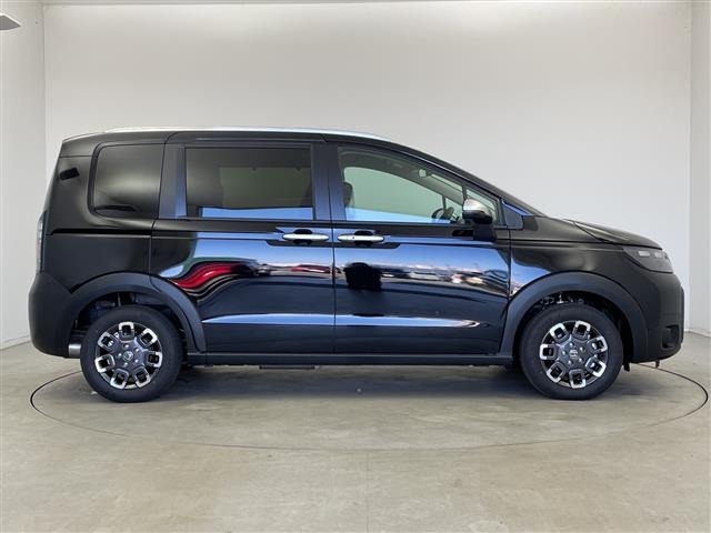 Honda FREED 2026 8417997-2