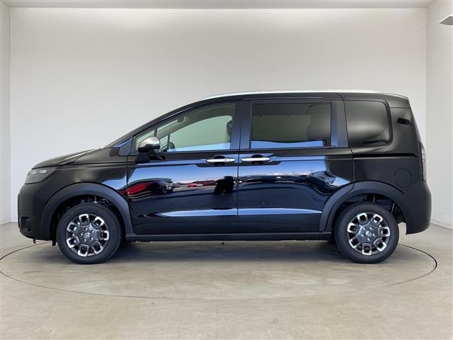 Honda FREED 2026 8417997-4