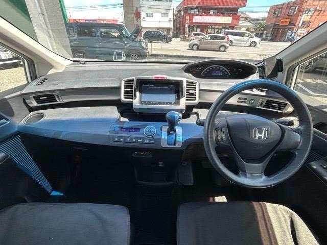 Honda FREED 2015 8418074-10