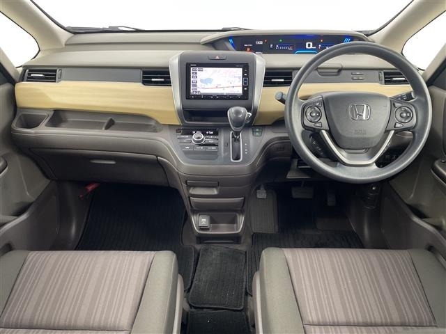 Honda FREED 2017 8418122-14
