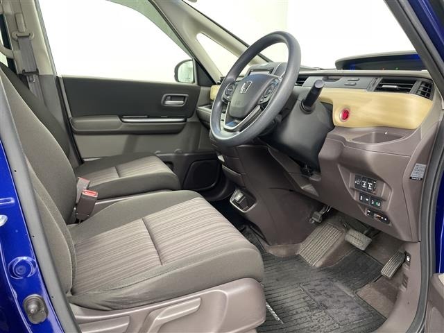 Honda FREED 2017 8418122-6