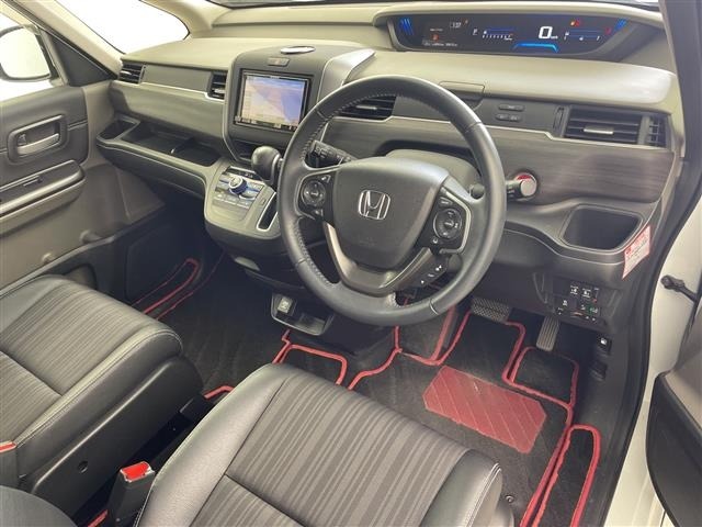 Honda FREED 2017 8418171-22