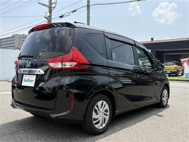 Honda FREED 2022 8418192-19