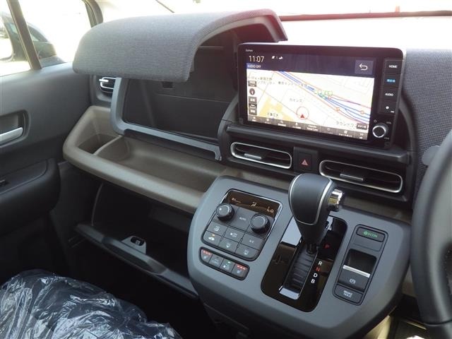 Honda FREED 2026 8418201-11